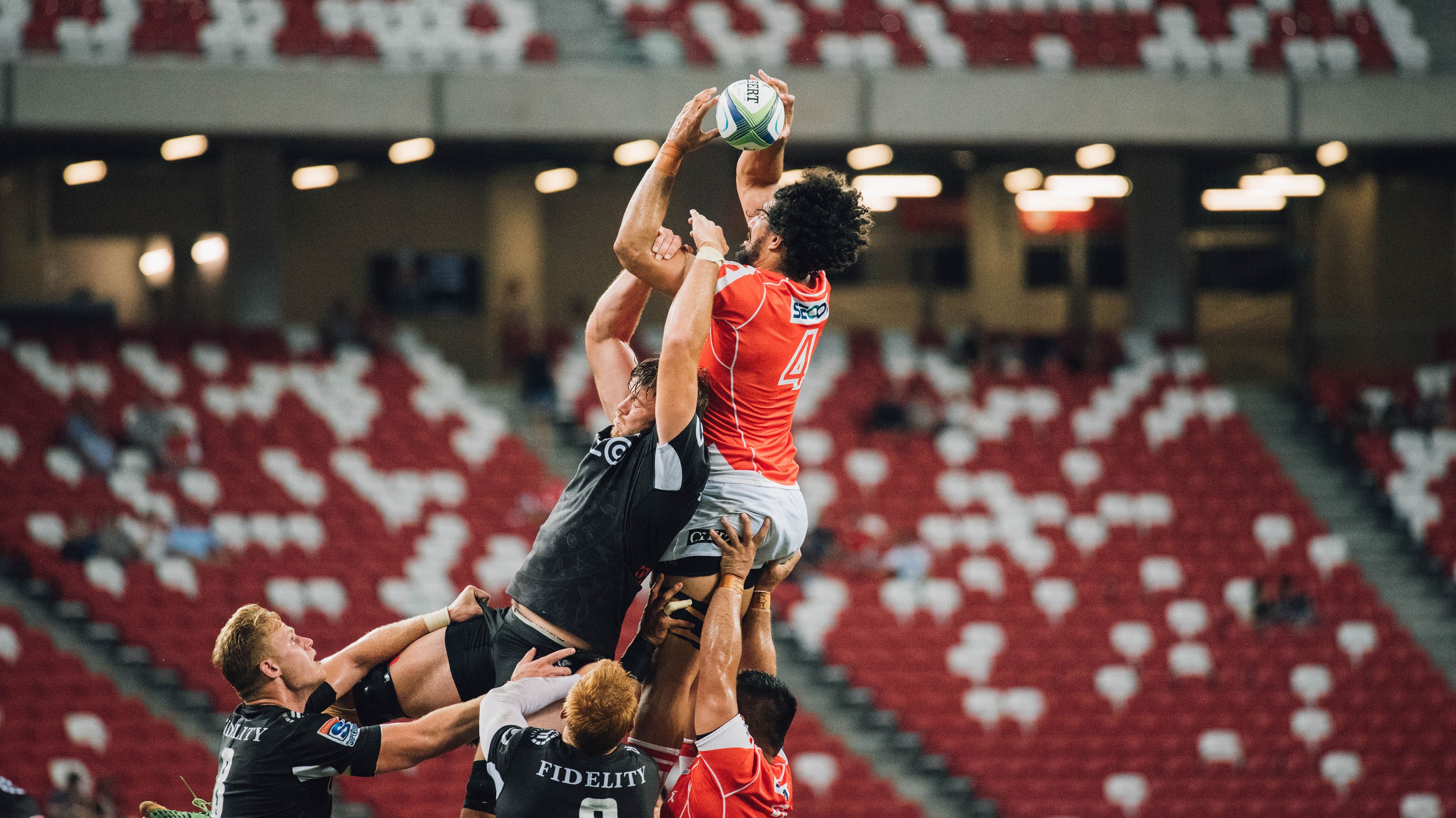 莱万再刷纪录：德甲史上第一射手扩展到第240球，德甲莱万破纪录